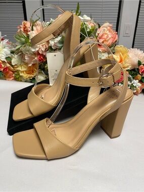 NEW A New Day Nude Block Heel Ankle Strap Sandals Size 10.  (Pair #1)